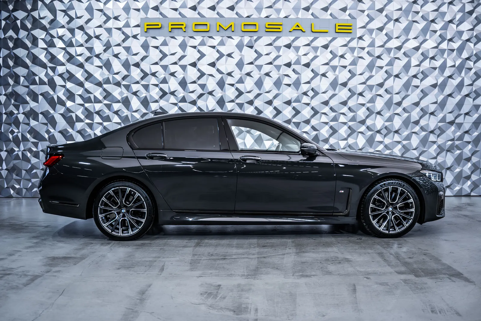 BMW 750 i xDrive *Individual*Msport*B&W*360 – снимка 6