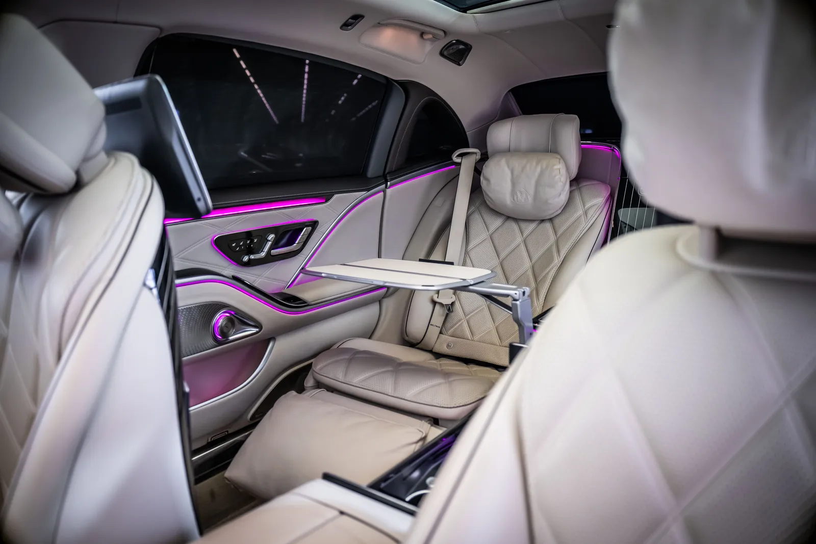 Mercedes-Benz S680 Maybach 4M*FirstCl*TV*Масаж*Burm4D* – снимка 16