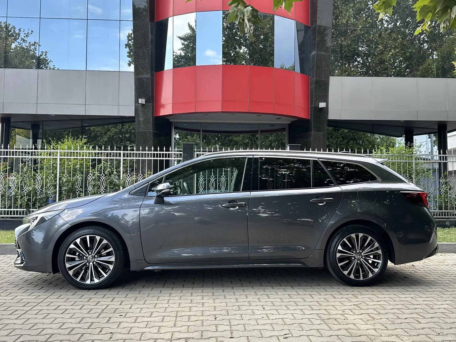 Toyota Corolla Touring – снимка 3