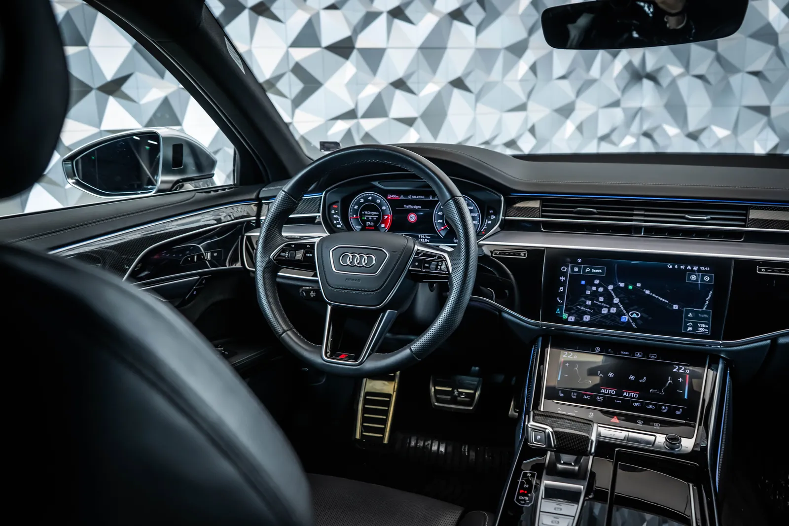 Audi S8 quattro*B&O*360*21*SoftCl* – снимка 10