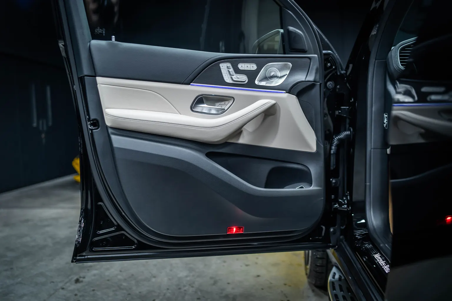 Mercedes-Benz GLS 450 d 4M AMG*Night*Pano*Burm – снимка 7