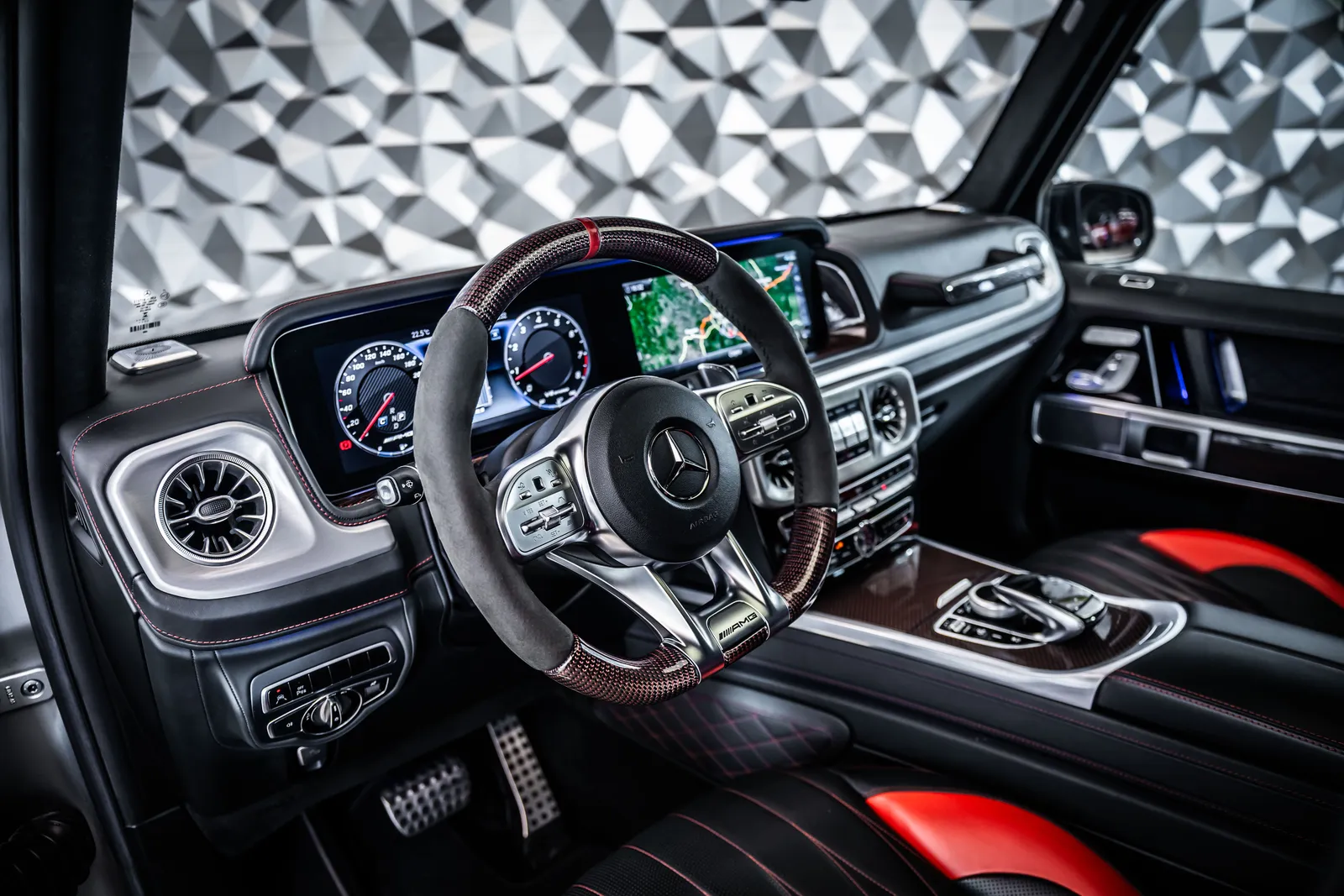 Mercedes-Benz G 63 AMG Edition 1*Carbon*Pano*Burmester – снимка 3