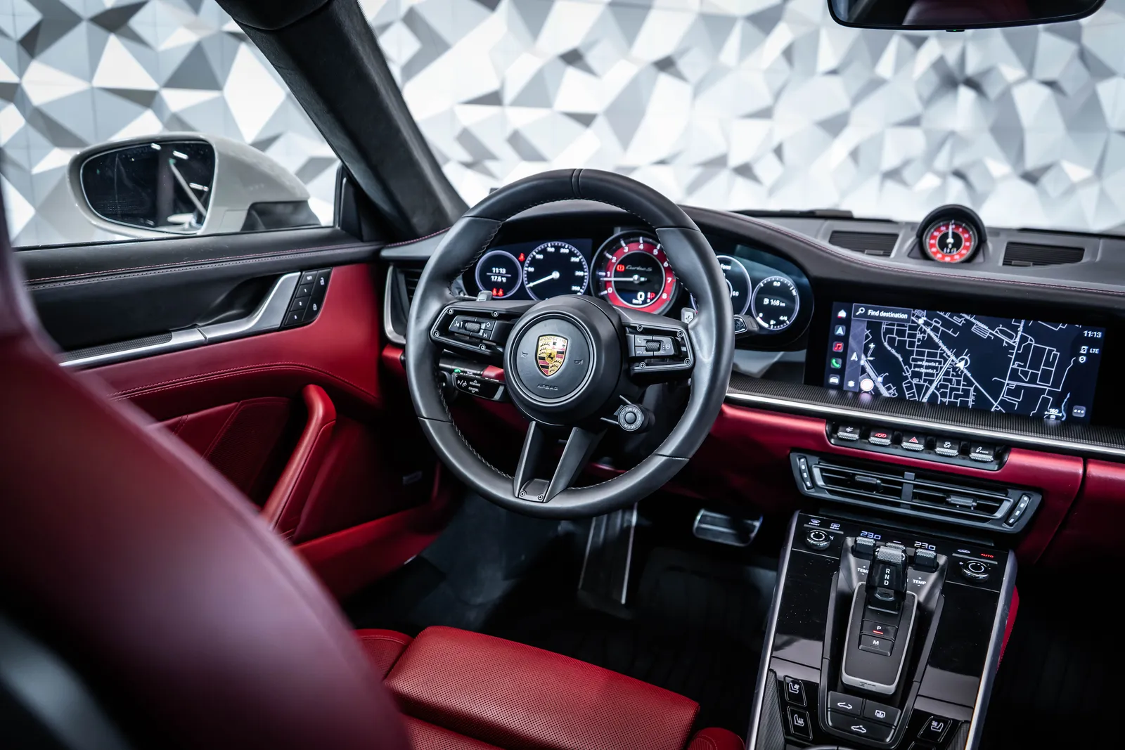 Porsche 911 Turbo S*Lift*SportChrono*Pano*Bose – снимка 24