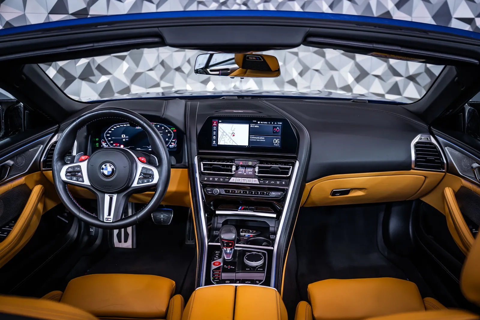BMW M8 Competition Cabriolet Carbon*B&W – снимка 10