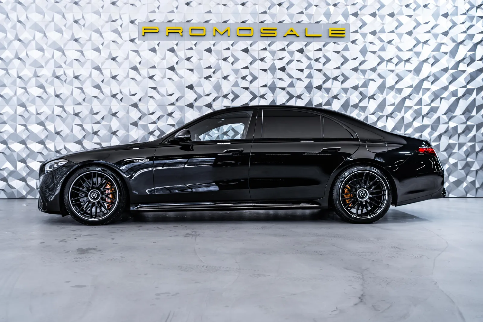 Mercedes-Benz S 63 AMG E Performance L* Headup* Carbon* Ceramic* NightP* – снимка 3