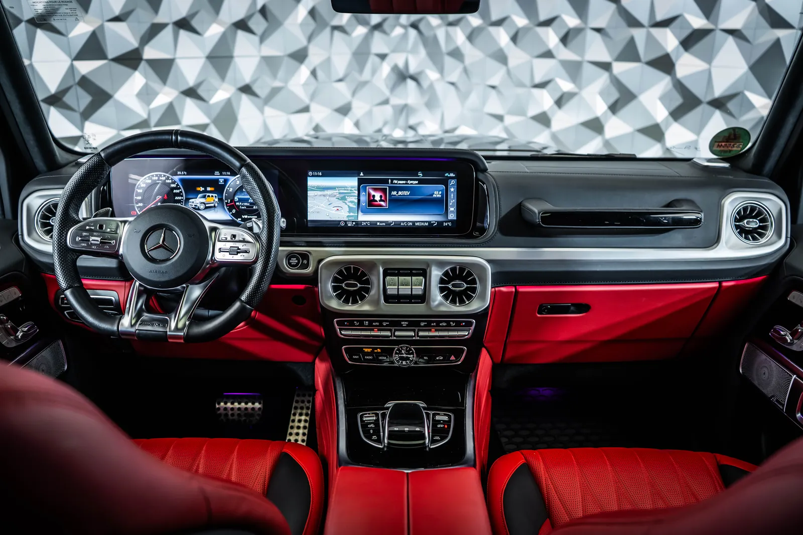 Mercedes-Benz G 63 AMG Brabus Pack*Burmester*Carbon – снимка 18