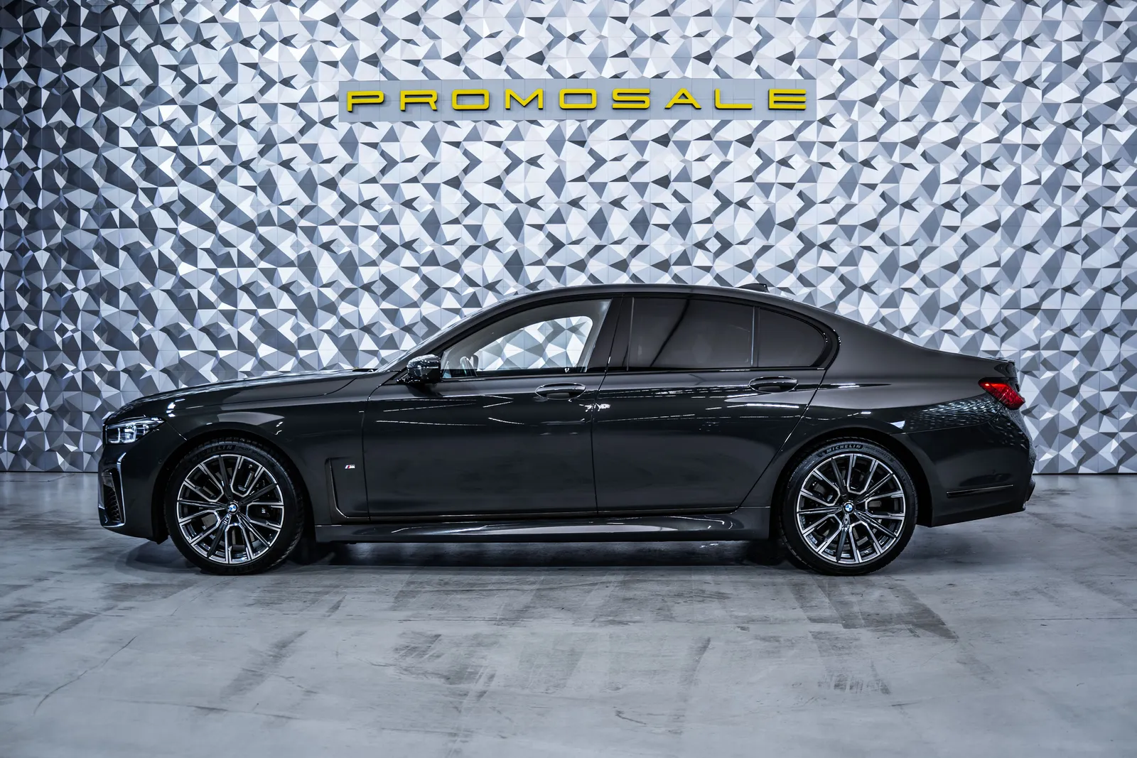 BMW 750 i xDrive *Individual*Msport*B&W*360 – снимка 3