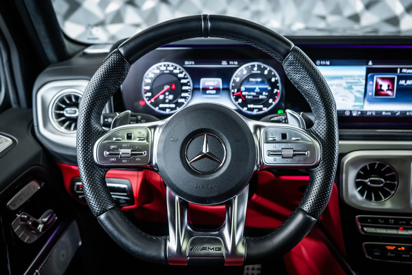 Mercedes-Benz G 63 AMG Brabus Pack*Burmester*Carbon – снимка 11