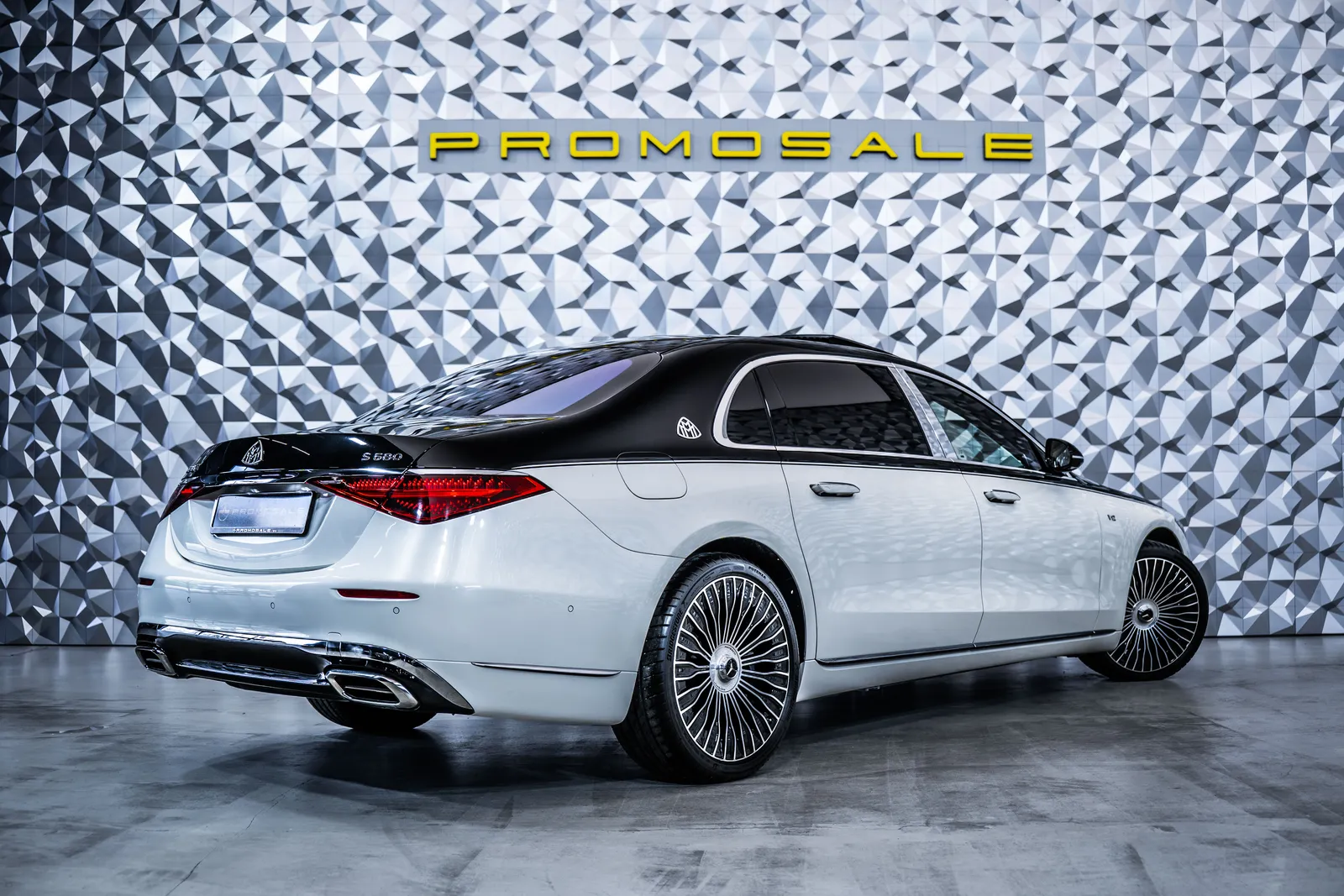 Mercedes-Benz S680 Maybach 4M*FirstCl*TV*Масаж*Burm4D* – снимка 4