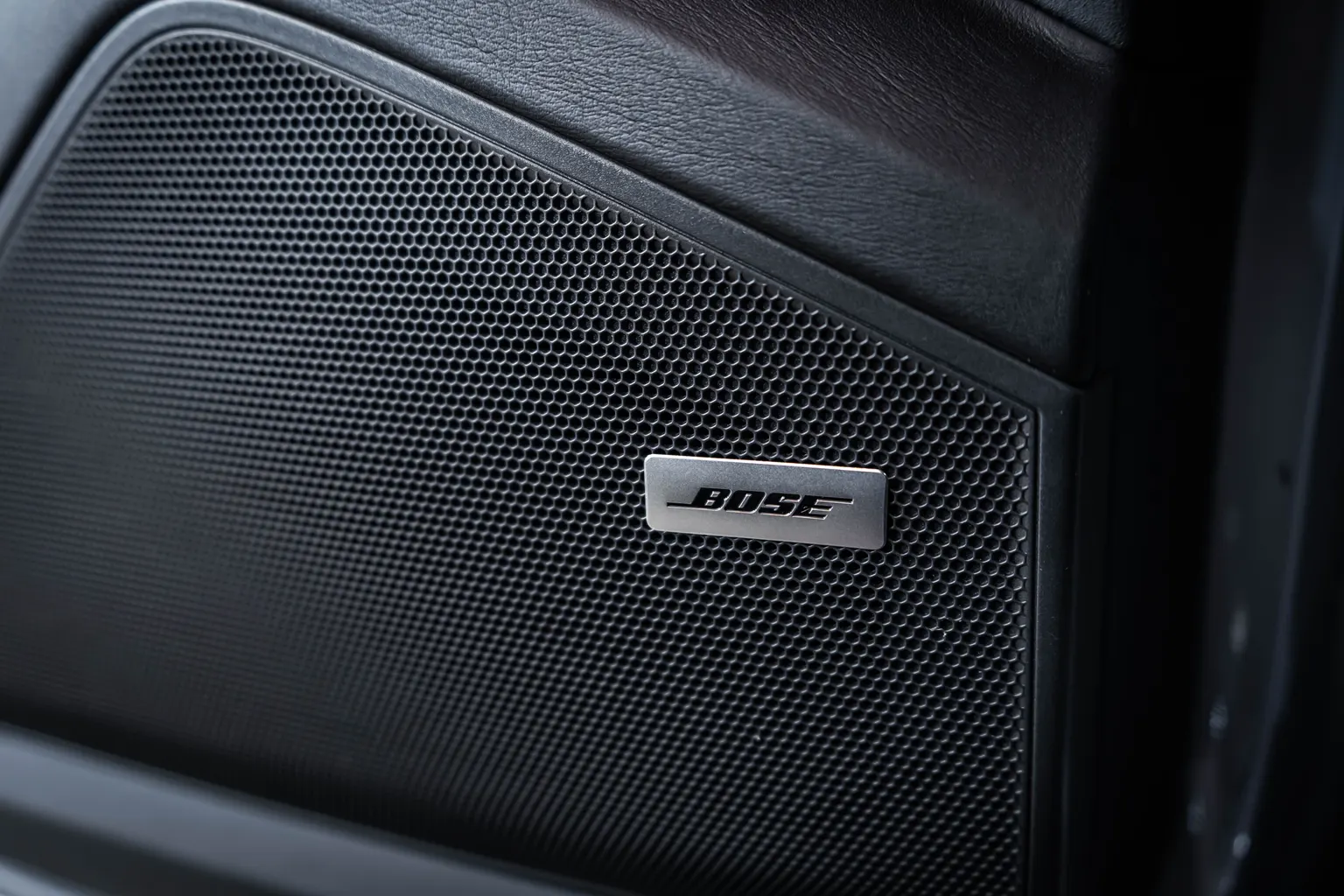 Porsche Cayenne E-Hybrid Coupe *Bose *Pano – снимка 16