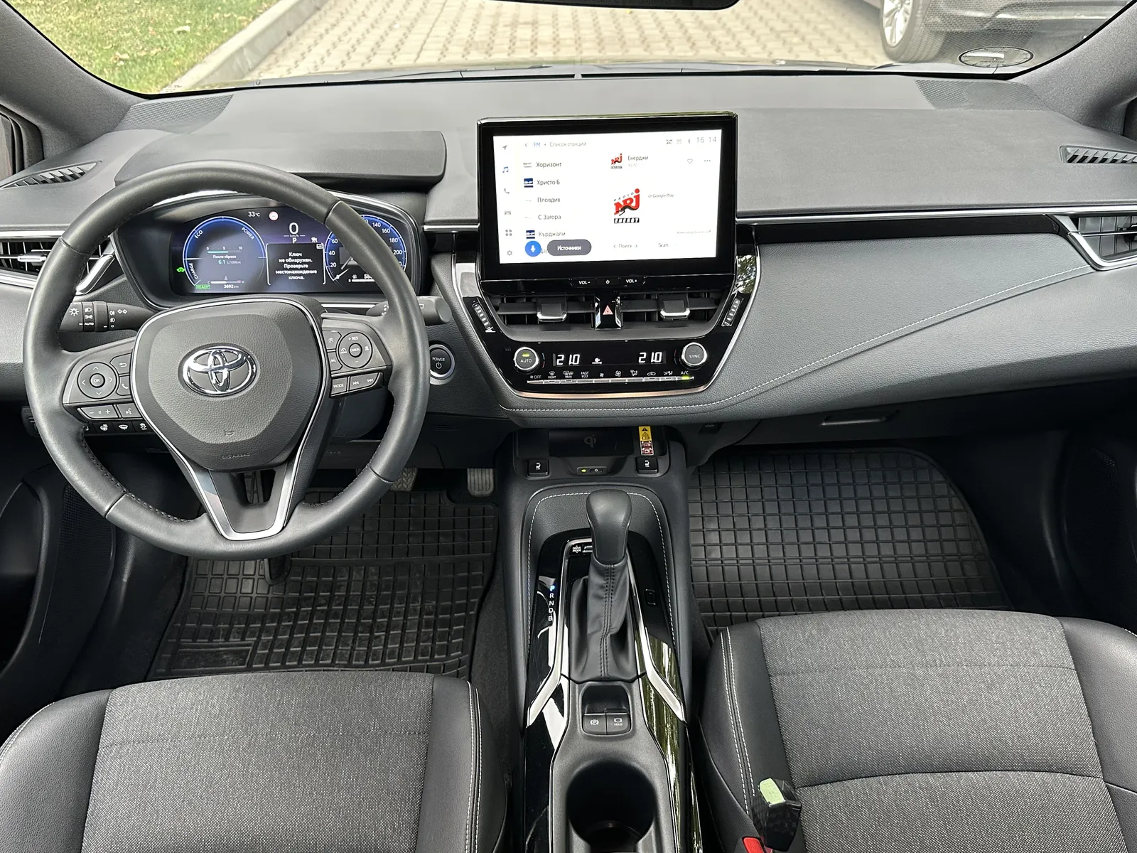 Toyota Corolla Touring – снимка 10