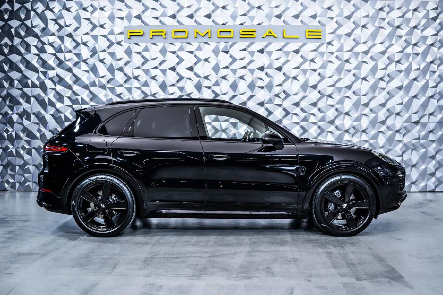 Porsche Cayenne Platinum Edition E-Hybrid*Burm*Pano – снимка 6