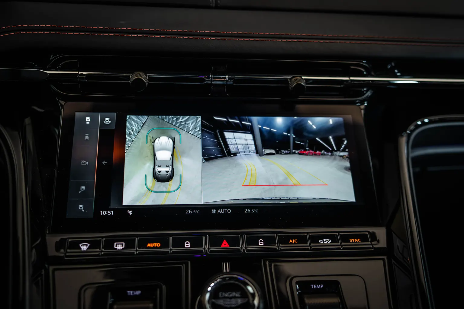 Aston martin DB12 DB12 Volante Aluminite Silver – снимка 17