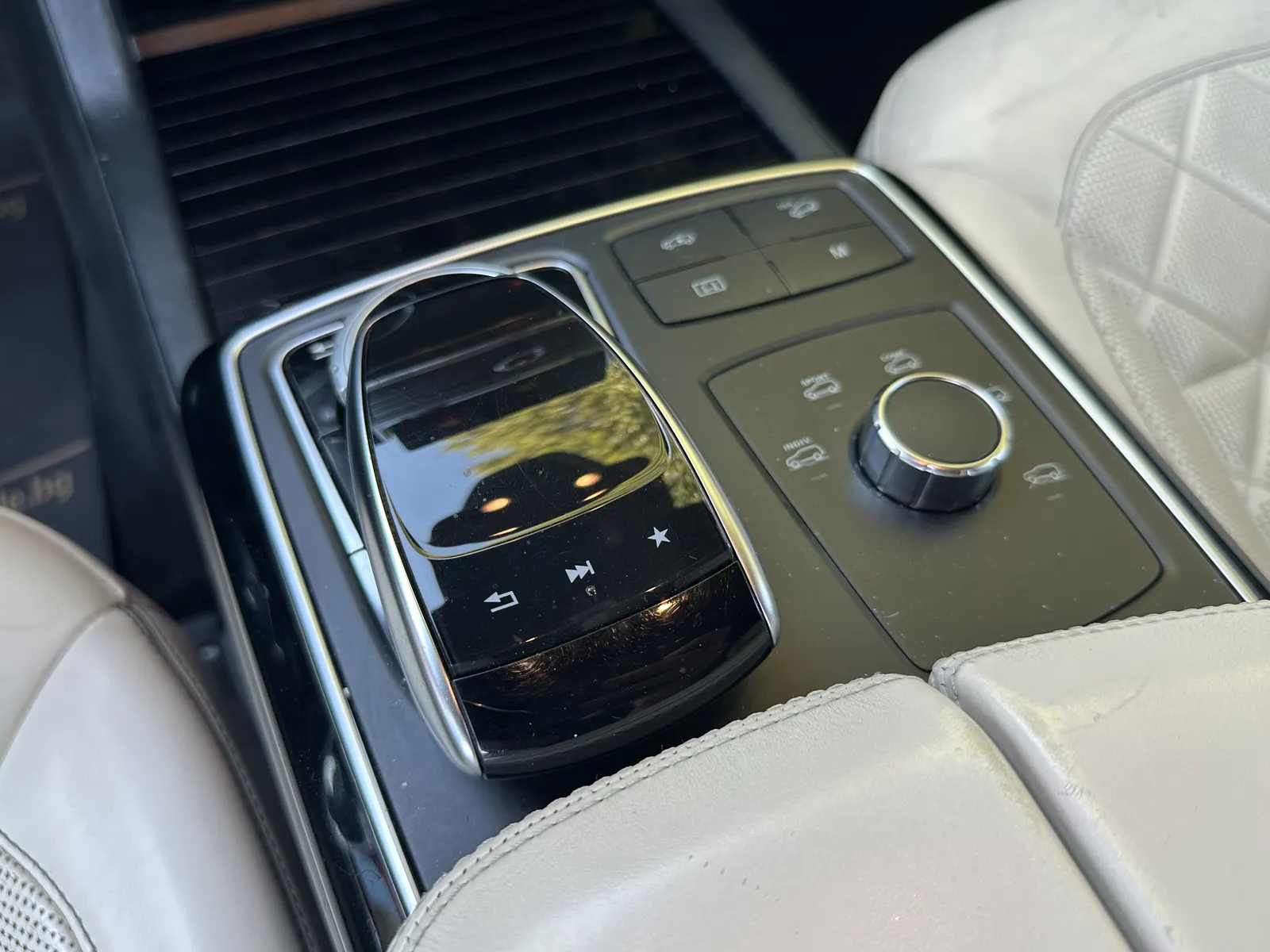 Mercedes-Benz GLS 350 d AMG Designo Alcantara – снимка 15