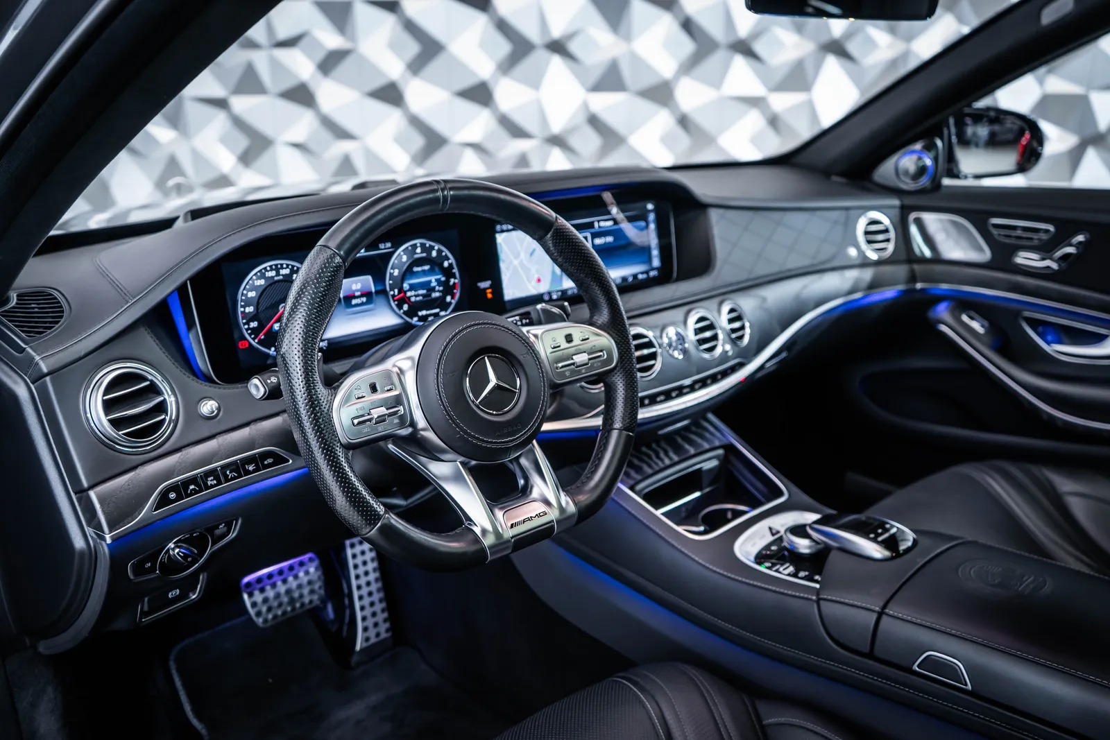 Mercedes-Benz S 63 AMG Carbon*Burmester*360*TV – снимка 8