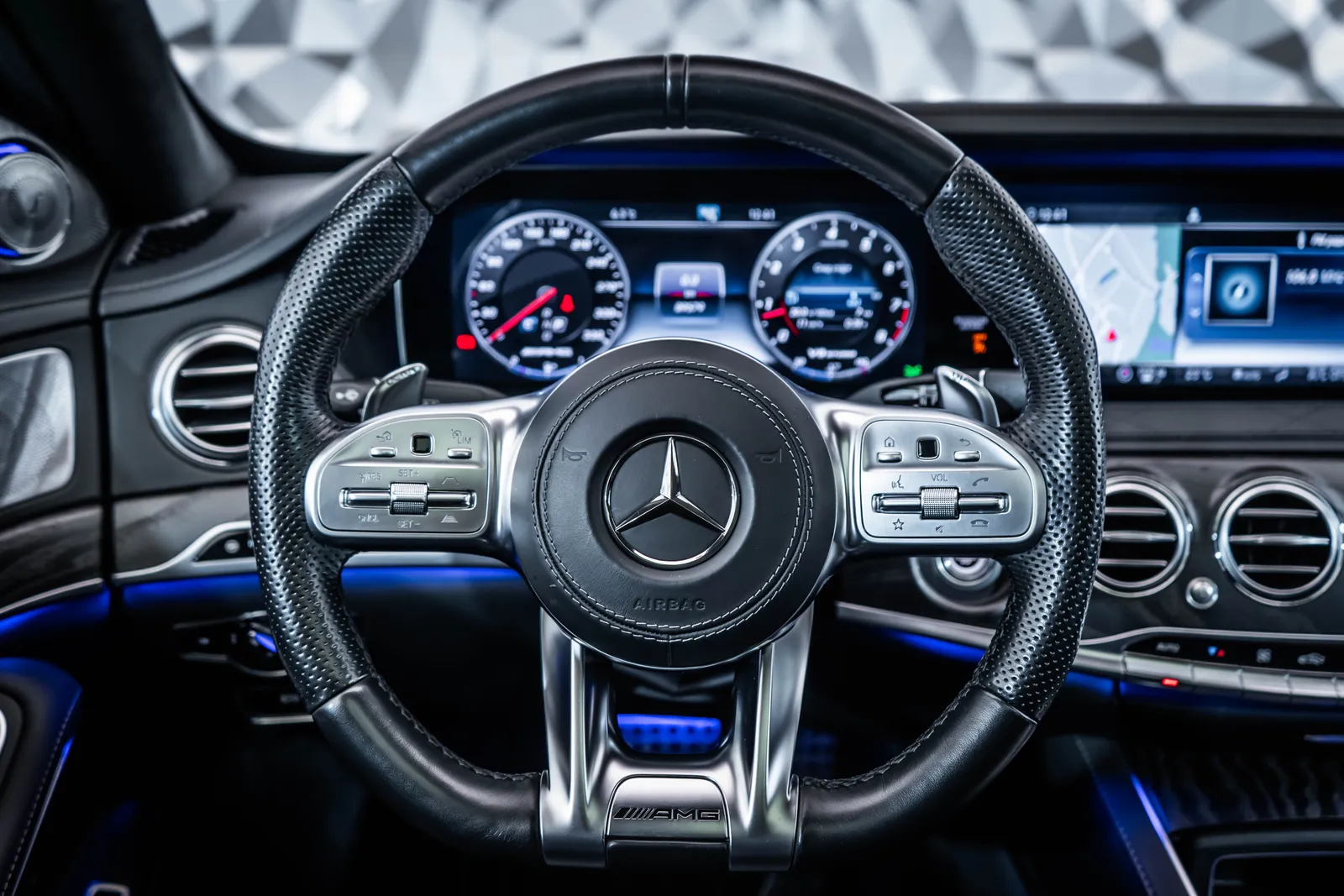 Mercedes-Benz S 63 AMG Carbon*Burmester*360*TV – снимка 10