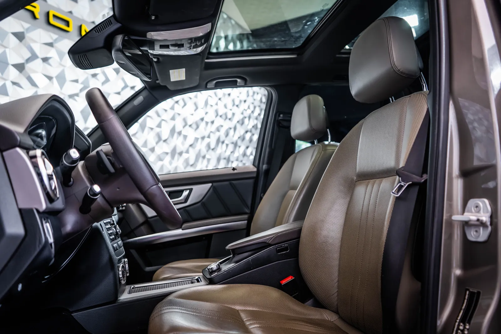 Mercedes-Benz GLK 350 4M AMG – снимка 15