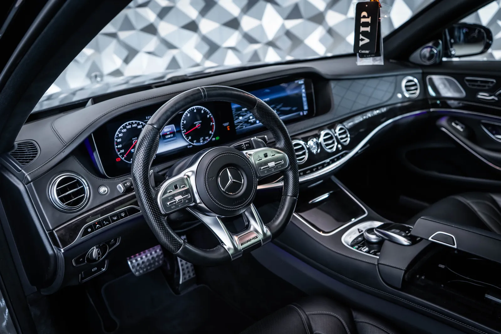 Mercedes-Benz S 560 4M AMG*Pano*Burmester – снимка 8