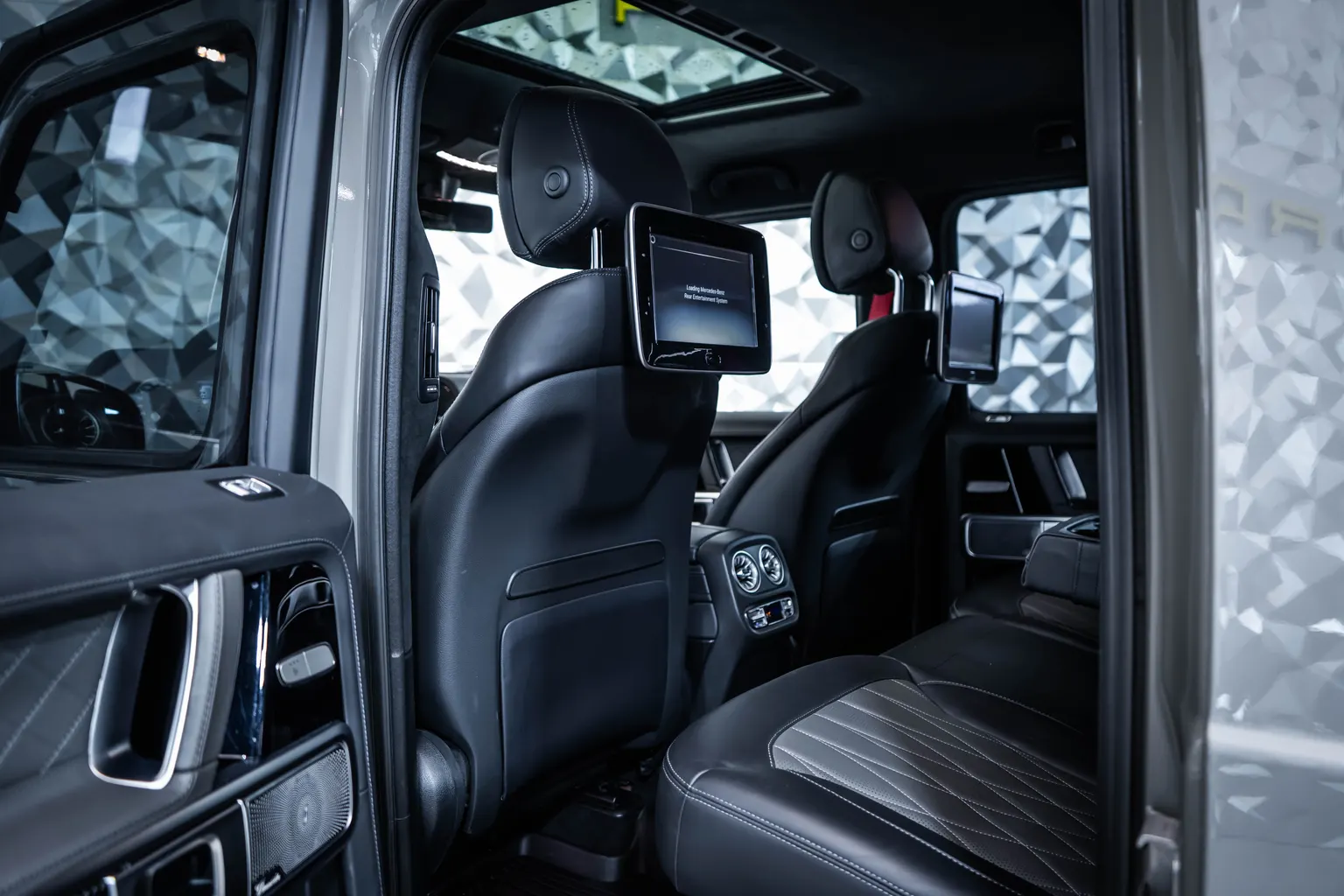 Mercedes-Benz G 63 AMG Manufaktur* Burmester*Carbon – снимка 14
