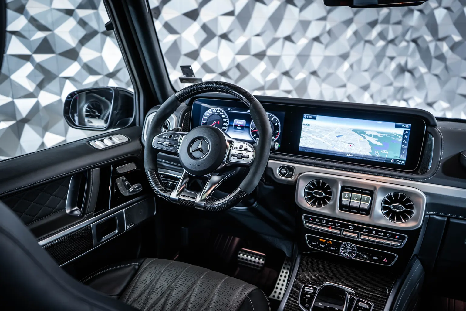 Mercedes-Benz G 63 AMG Manufaktur* Burmester*Carbon – снимка 19