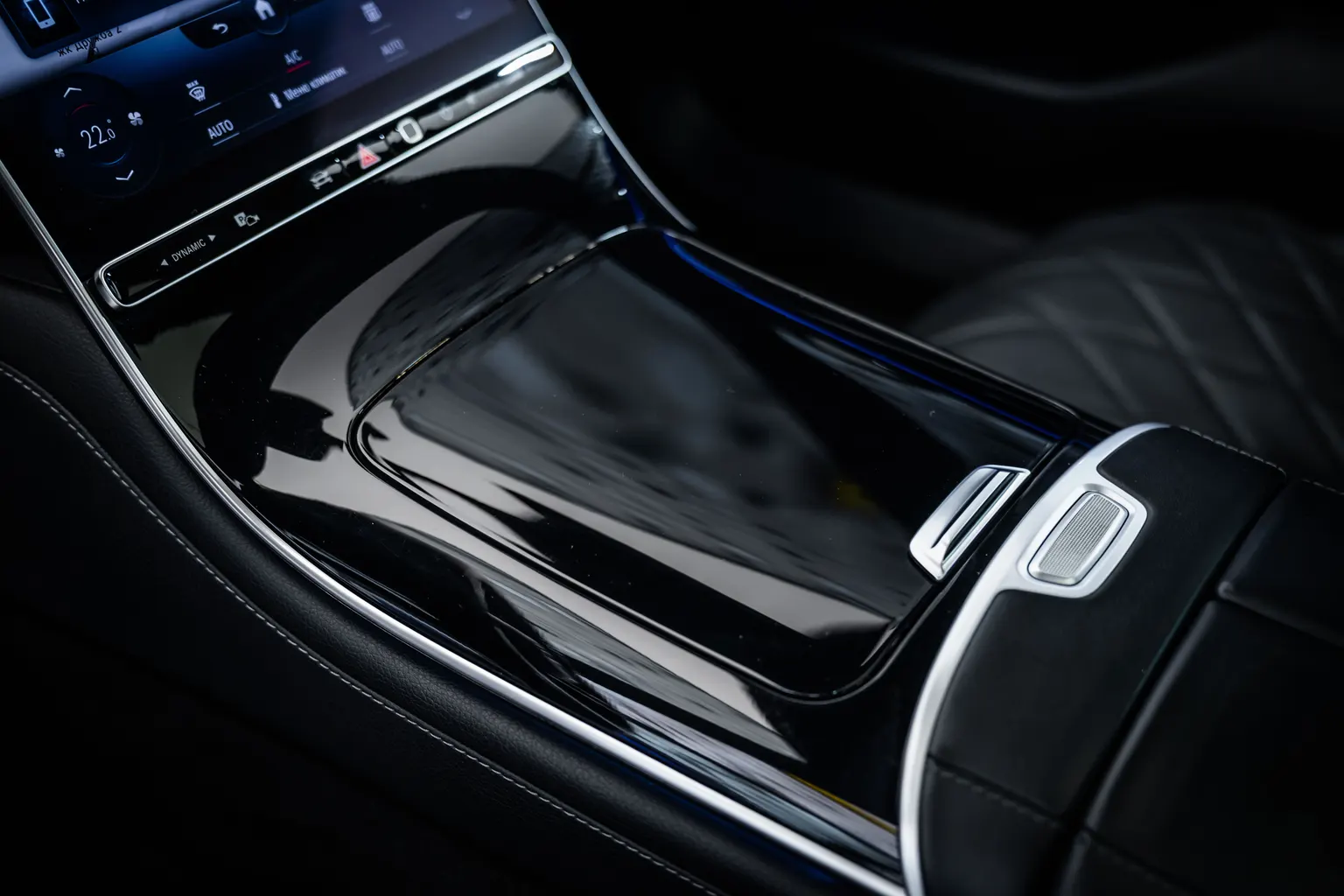 Mercedes-Benz S 400 d L 4M AMG+Pano+DIGITAL-L+Burmester3D+21 – снимка 9