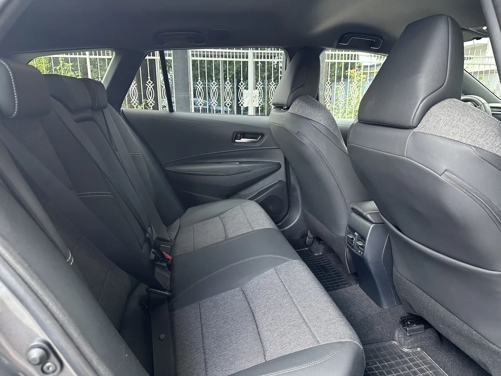 Toyota Corolla Touring – снимка 9