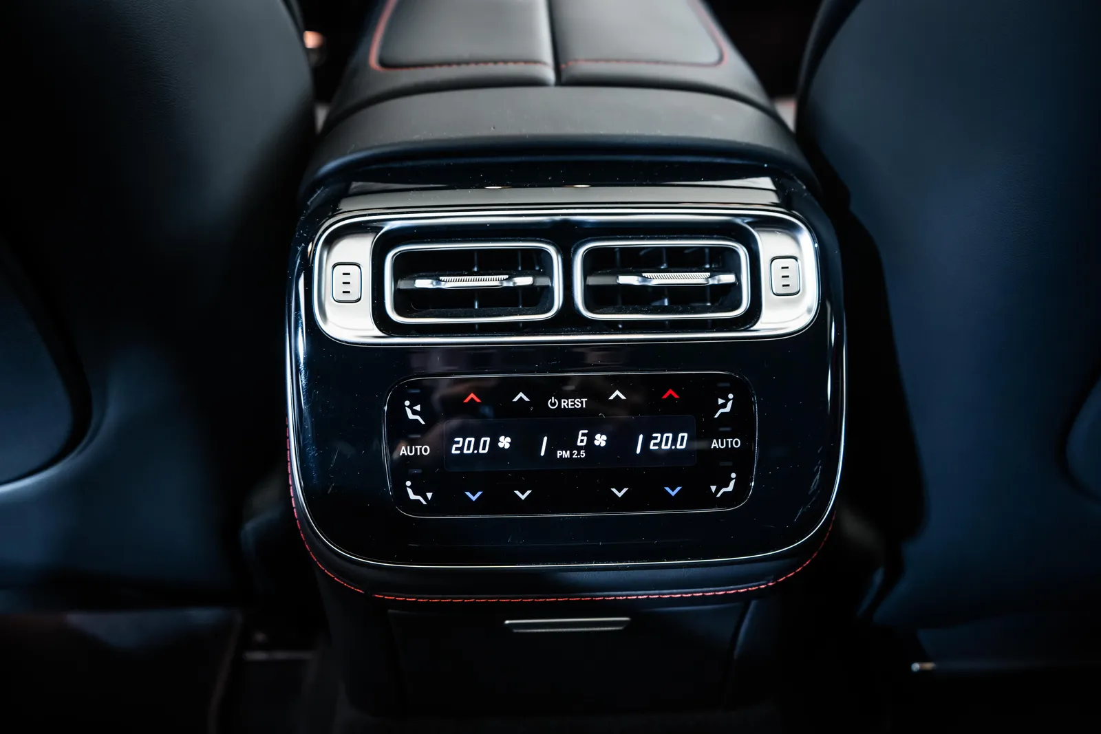 Mercedes-Benz S 63 AMG Edition 1*Carbon*Pano*Burmester – снимка 15